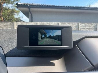 BMW i3 120 Ah - 12