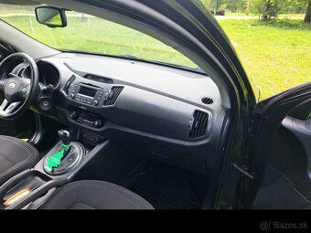KIA SPORTAGE 2.0 CRDI 4x4 100 kw A/T automat nová Stk a Ek - 12
