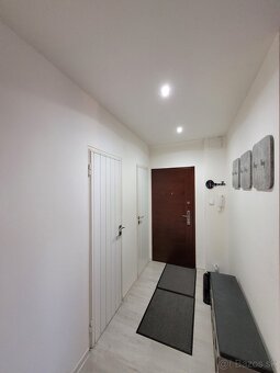 PREDAJ - 3 izbový byt s balkónom, Edelényska ulica - 12