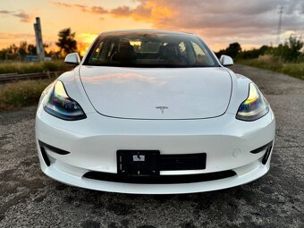 Tesla 3 REFRESH Dual Motor SOH 94%|130.800km|Odpočet DPH - 12
