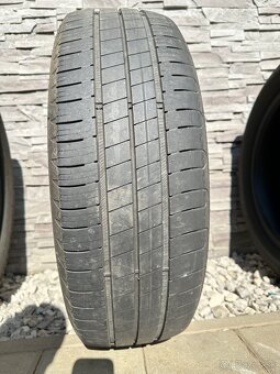 195/60 R18 96H XL letné GOODYEAR - 12