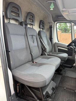 PEUGEOT BOXER / 2,2HDI / ŤAŽNÉ / KLIMATIZÁCIA / NOVÁ STK - 12