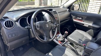 Grand Vitara - 12