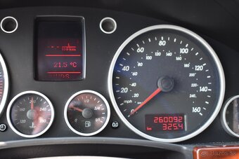 Volkswagen Touareg 3,2 LPG 4x4 A/T - 12