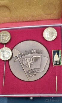 Rozličné medaile - 12