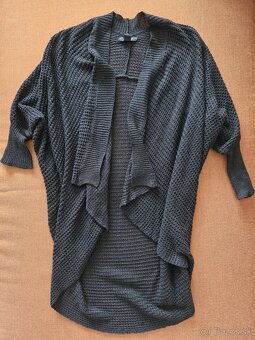 Balík oblečenia 4€ za 7ks - 12