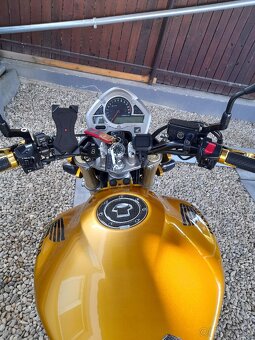 Honda Hornet 600 - 12