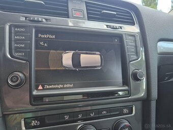 Volkswagen Golf e - 12