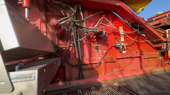 Pomac rajčinové kombajny - 12