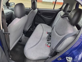 Toyota Yaris 1.0 benzin 50kW - 12