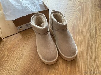 Čižmy UGG - 12