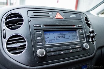 Volkswagen Golf 1.6 FSI Comfortline - 12