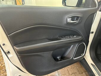 JEEP Compass 1,4L, 170K, 4x4 Limited - 12