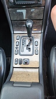 Mercedes W210 E240 V6 Avantgarde - 12