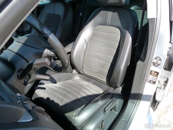 Volkswagen Passat Variant 3.2 V6 Sportline 4-Motion DSG - 12