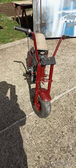 Motor na Babettu 207 - 12