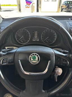 Škoda octavia II combi 2.0tdi - 12