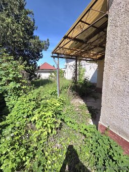 ŠTÚROVO - rodinný dom v centre mesta vhodný aj na podnikanie - 12