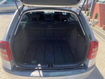 Škoda Octavia 2.0 TDI Elegance - 12