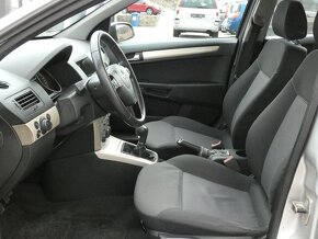Opel Astra 1.7 CDTI combi - 12