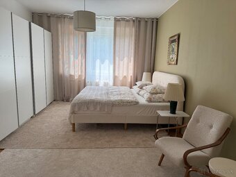 Prenajmem luxusný dizajnový 3 i byt, zariadený - 12