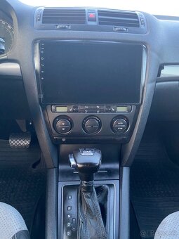 Octavia II 2.0TDI DSG - 12