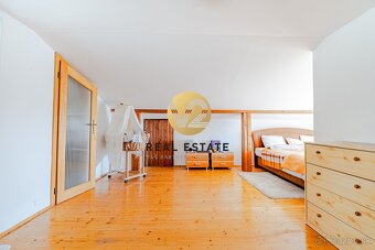 Na PREDAJ Dvojgeneračný RD Nitra - Zobor na 909m2 pozemku - 12