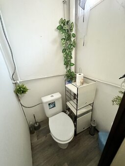 Stavebný pozemok / Obchodný priestor – predajňa, kancelária - 12