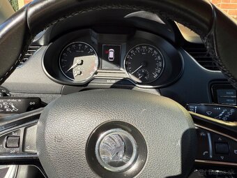 Skoda Octavia combi 2,0 TDi 4x4 - 12