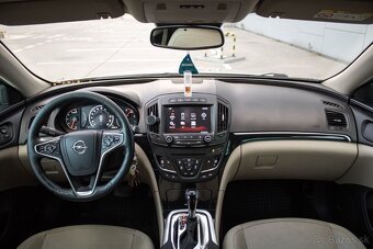 Opel Insignia ST 2.0 CDTI 170k Sports Tourer SW 4x4 AT6 - 12