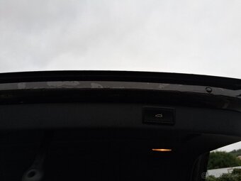 Predám Škoda superb 2 combi 4x4 dsg 2012 - 12