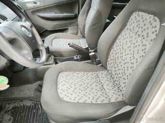 Škoda Fabia - 12