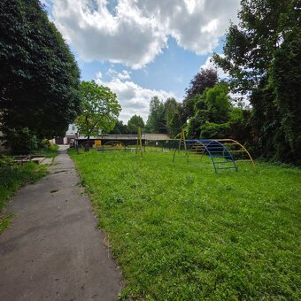 1i, OV, 35m2, Juh, Rastislavova, tehla, čiastočne zariadený - 12