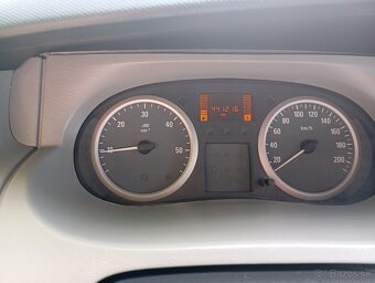 Predám Opel Vivaro - 12