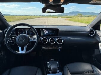 Mercedes Benz CLA Shooting Break-C118-10/2020 - 12