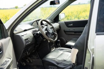 Predám Nissan xtrail 4x4 2,2 100kw nafta - 12