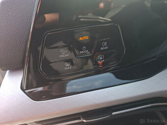 Volkswagen Golf Variant 2.0 TDi - 12