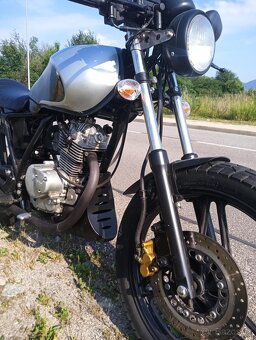 Yuki Sport II cafe racer, nová STK na 4 roky - 12