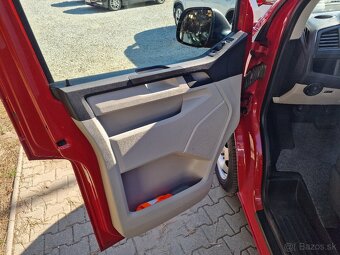 Volkswagen Caravelle 2.0 TDi 150k 4x4 DSG7 9-miest. (s DPH) - 12