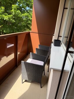Prenájom 2-izbového bytu s garážovým státím – Chrenová, Nitr - 12