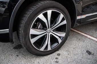 Volkswagen Touareg Executive 4Motion 3.0TDI V6 (2017-2019) - 12