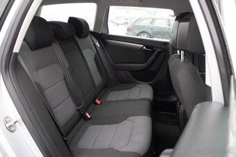 Volkswagen Passat Variant - 12