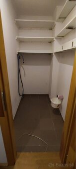 Prenájom 3 izbový byt Dúbrava - 12