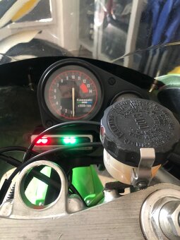 Kawasaki ZXR 400 - 12