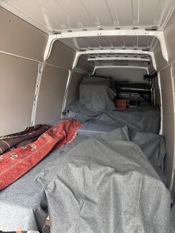 PROFESIONÁLNE SŤAHOVANIE VYPRATÁVANIE PREPRAVA MONTÁŽ KE - 12