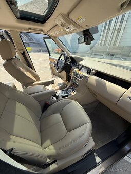 Land Rover Discovery 4 HSE - 12