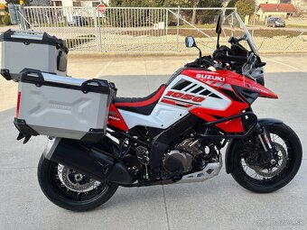 Suzuki DL1050 Vstrom - 12