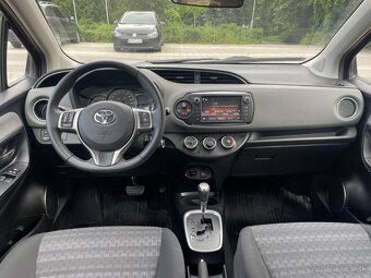 Toyota Yaris 1.33 Dual VVT-i Style Multidrive S - 12