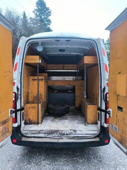 Renault master 7- miestny - 12