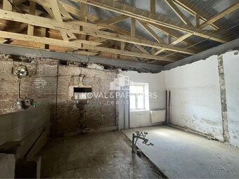 Na predaj Podnikateľský objekt v Jelšovciach - 12